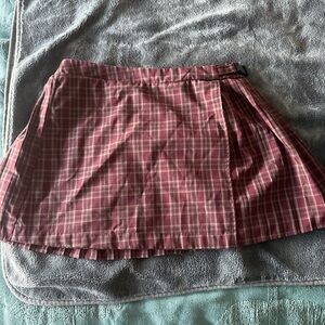 Plaid Mini Skirt with buckle
